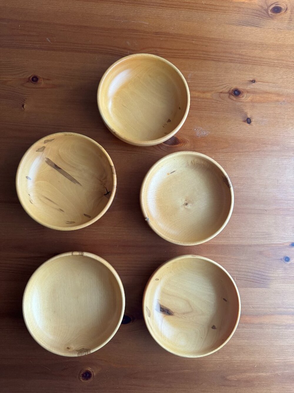 Vintage Birch Wood Bowls - Set of Five - 5.5" Diameter / 1 5/8" Tall